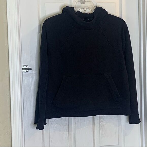 Athleta Black Hooded Sweatshirt Rope Trim Size Medium Cropped - Picture 3 of 11